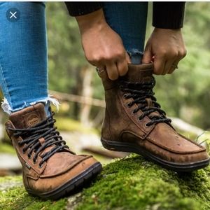 Lems Waterproof Boulder moccasin Boots 8 8.5